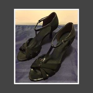 NATURALIZER Evening Sandals / Black Strappy Heels